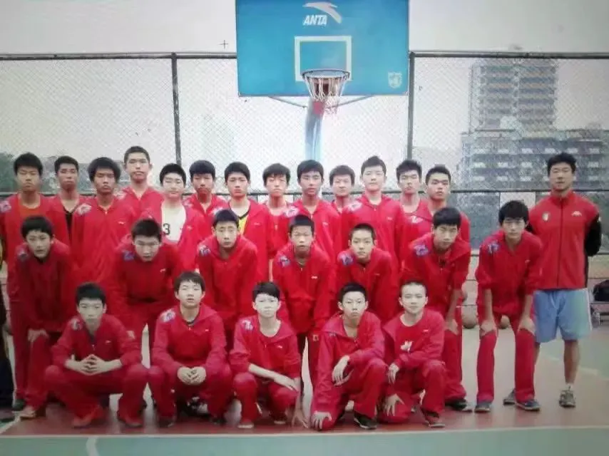 如何通过激励帮助篮球运动员突破瓶颈_1
